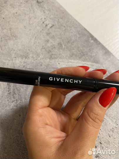 Корректор givenchy 140 mister