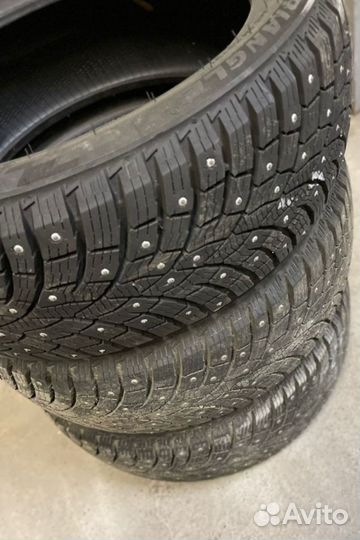 Triangle IcelynX TI501 205/50 R17