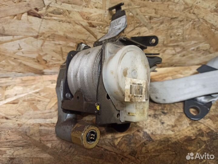 Ремень безопасности передний правый Kia Cerato 1