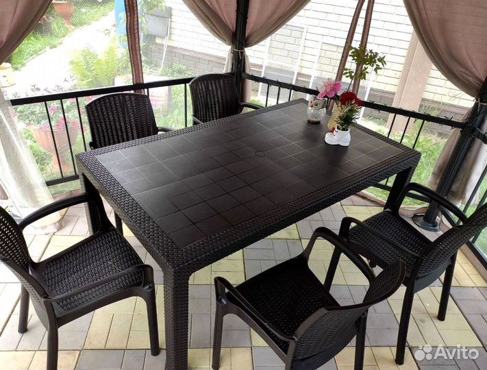 Садовая мебель