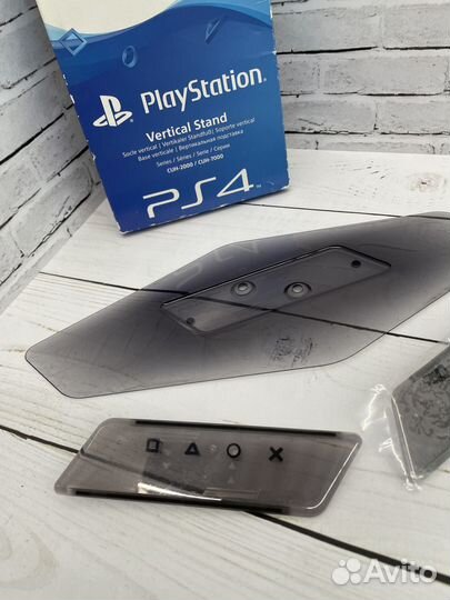 Вертикальная подставка Sony PS4
