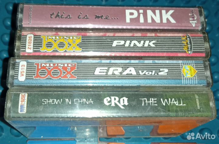 Аудиокассеты ERA и pink