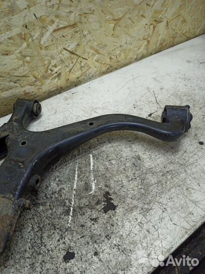 Рычаг подвески передний правый Land Rover