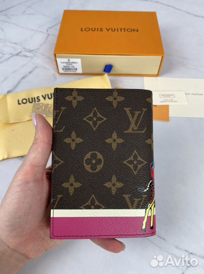 Обложка для паспорта Louis Vuitton