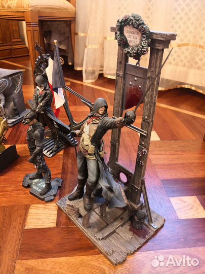 Коллекционные фигурки Assassin's Creed, Aliens