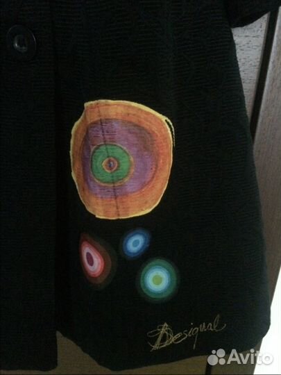 Новое демисезонное пальто Desigual (Испания)
