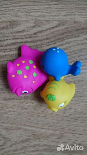 Рыбки резиновые игрушки для ванной Nuby