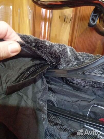 Зимняя куртка