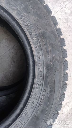 Nokian Tyres Hakkapeliitta 4 165/55 R15