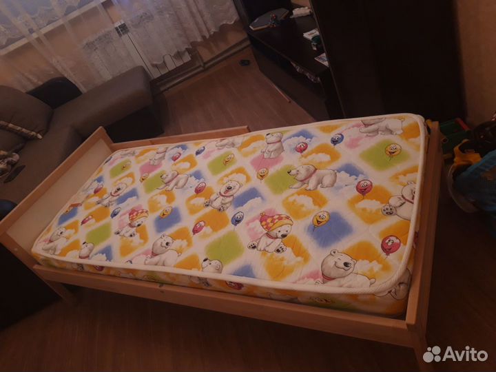 Кровать детская с ортопедическим матрасом