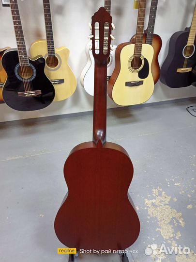 Классическая гитара 3/4