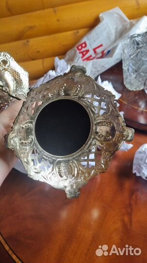 Ваза для конфет на ножке