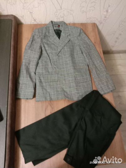 Школьный костюм