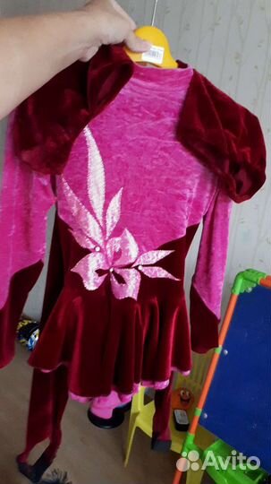 Костюм для фигурного катания