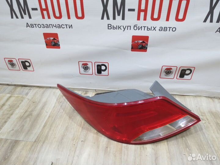 Фонарь задний левый Hyundai Solaris
