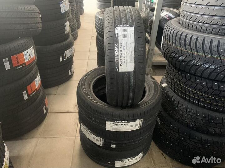Tracmax X-Privilo TX5 195/55 R15 85V