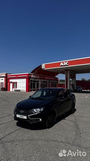 LADA Granta 1.6 МТ, 2022, 1 700 км