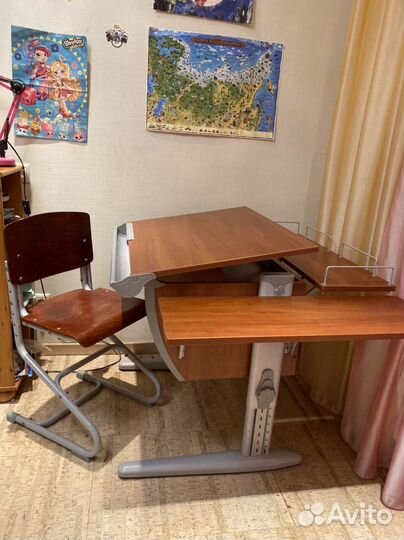 Растущая парта и стул дэми