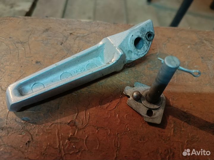 Пассажирская подножка Honda NC700 правая