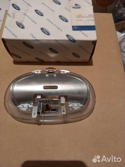 Плафон освещения салона ford mondeo 3