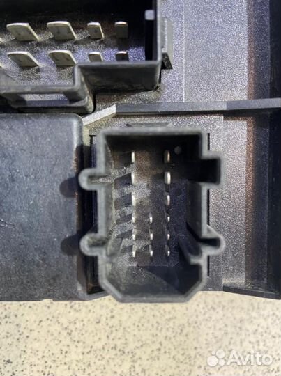 Блок комфорта Audi A8 D3-4E