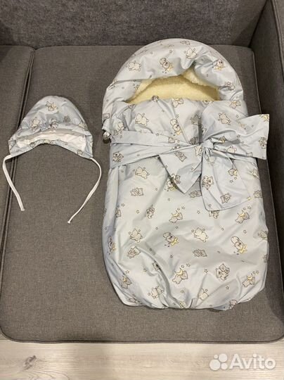 Конверт на выписку и 2 комбенезона за 2000