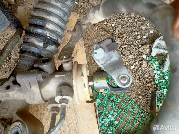 Рулевая рейка Mazda familia bj