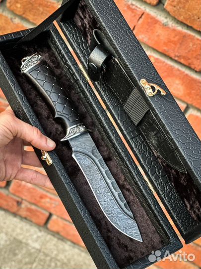 Нож из дамасской стали на подарок