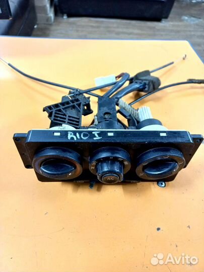 Блок управления отопителем + тросы Kia Rio 1