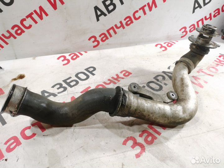 Патрубок интеркулера Volkswagen Passat седан 2.0