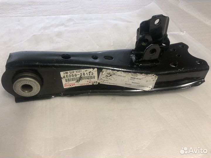 Рычаг пер ниж прав toyota hiace 4806826122