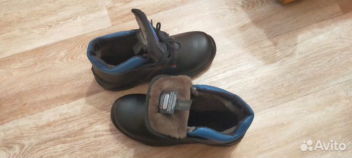 Зимние ботинки