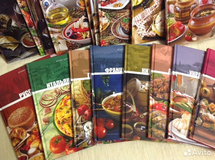 30 книг серии