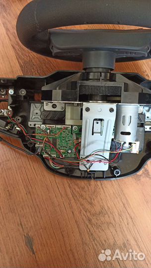 Руль logitech driving force pro