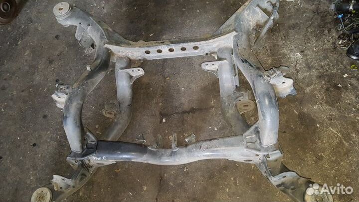 Подрамник задний Porsche Cayenne 957 4.8T 2009