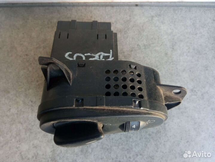 Переключатель света Ford Focus 1 98AG13A024CH