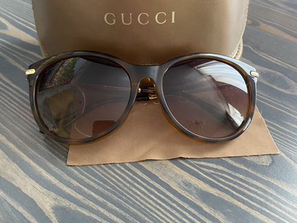 Солнцезащитные очки женские gucci