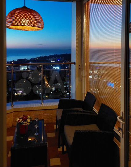 3-к. квартира, 100 м², 18/22 эт.