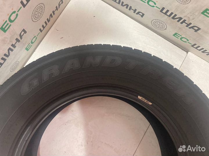 Dunlop Grandtrek ST20 235/60 R16