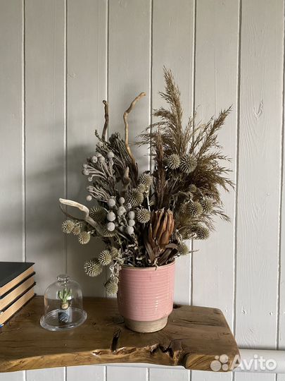 Композиция из сухоцветов