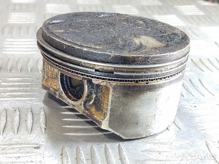 Поршень Nissan Murano z50