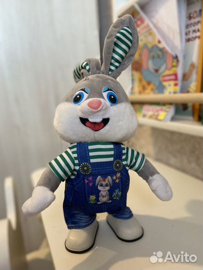 Заяц на батарейках