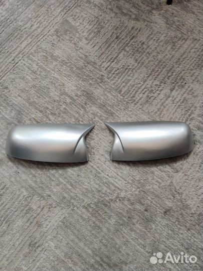 Боковые зеркало