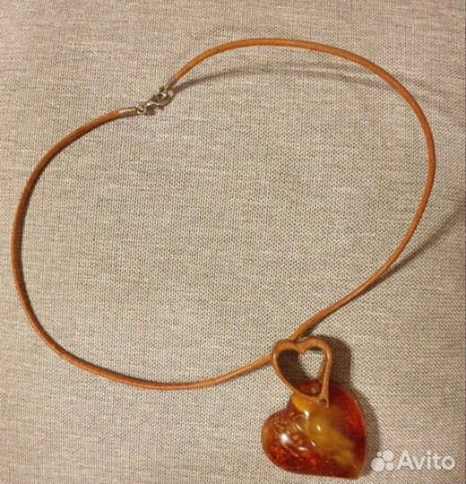 Украшения из янтаря