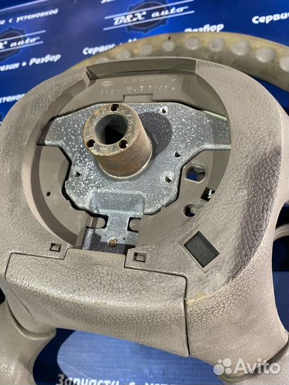 Руль Nissan Bluebird Sylphy G10