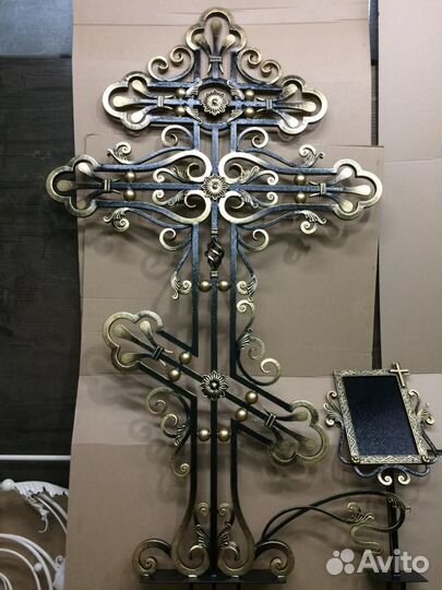 Ритуальные ограды, кресты