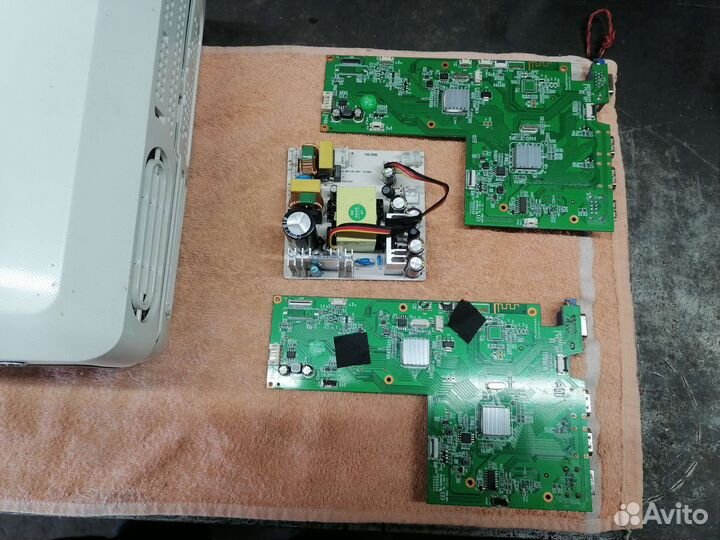 Проектор wzatco c3