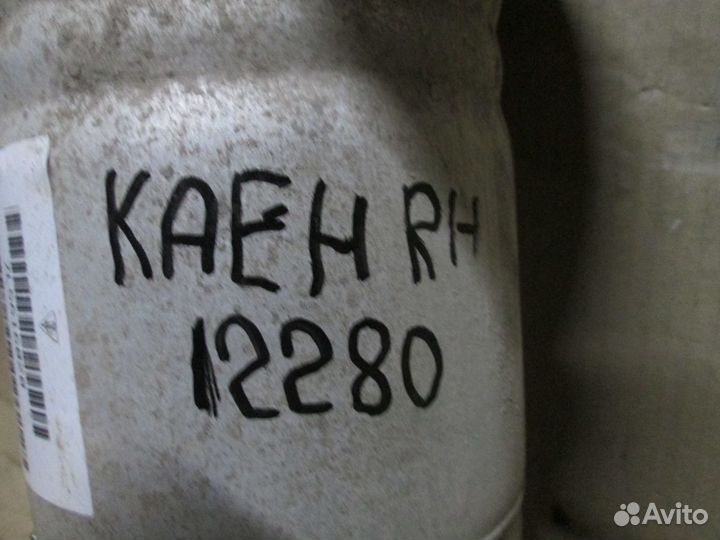 Амортизатор задний правый Porsche Cayenne 957