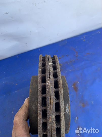 Диск тормозной передний mazda verisa