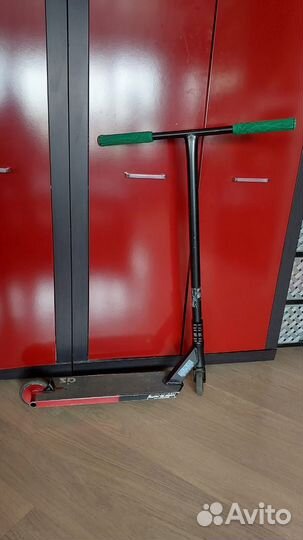 Трюковой самокат стрит